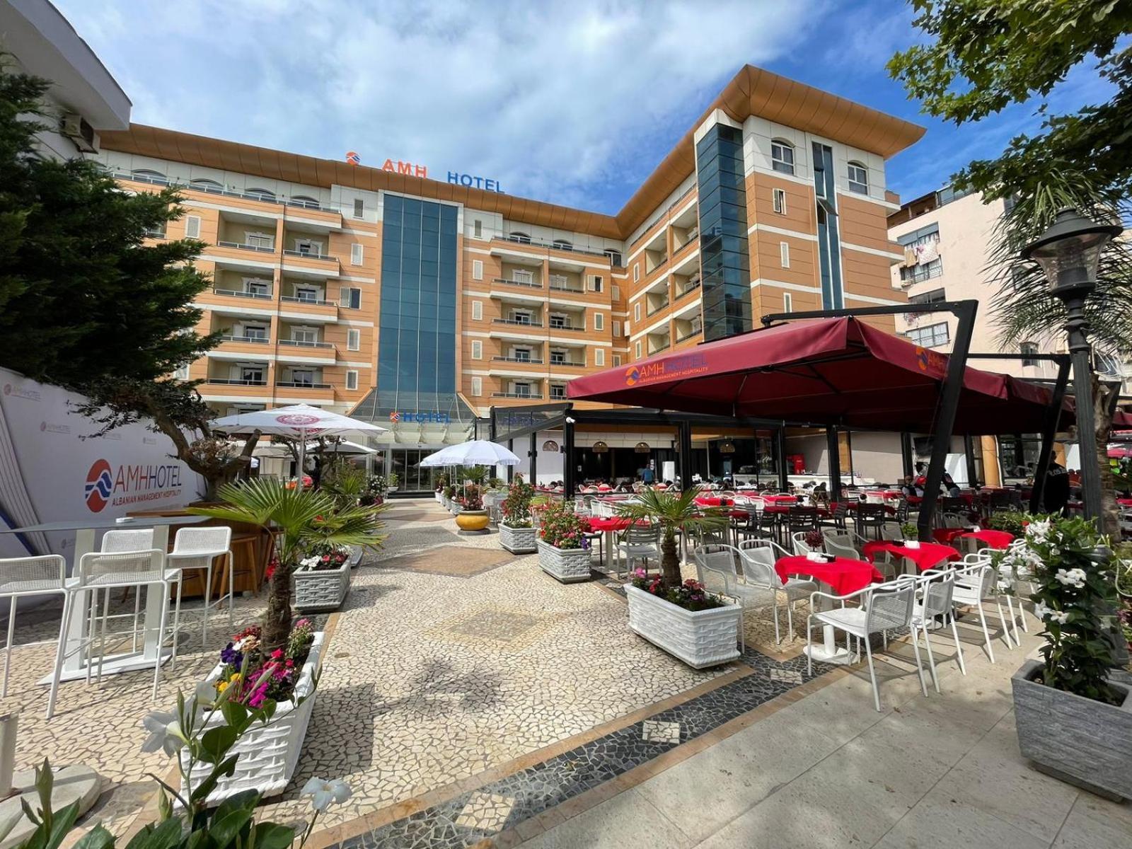 Amh Hotel Durres Exterior photo